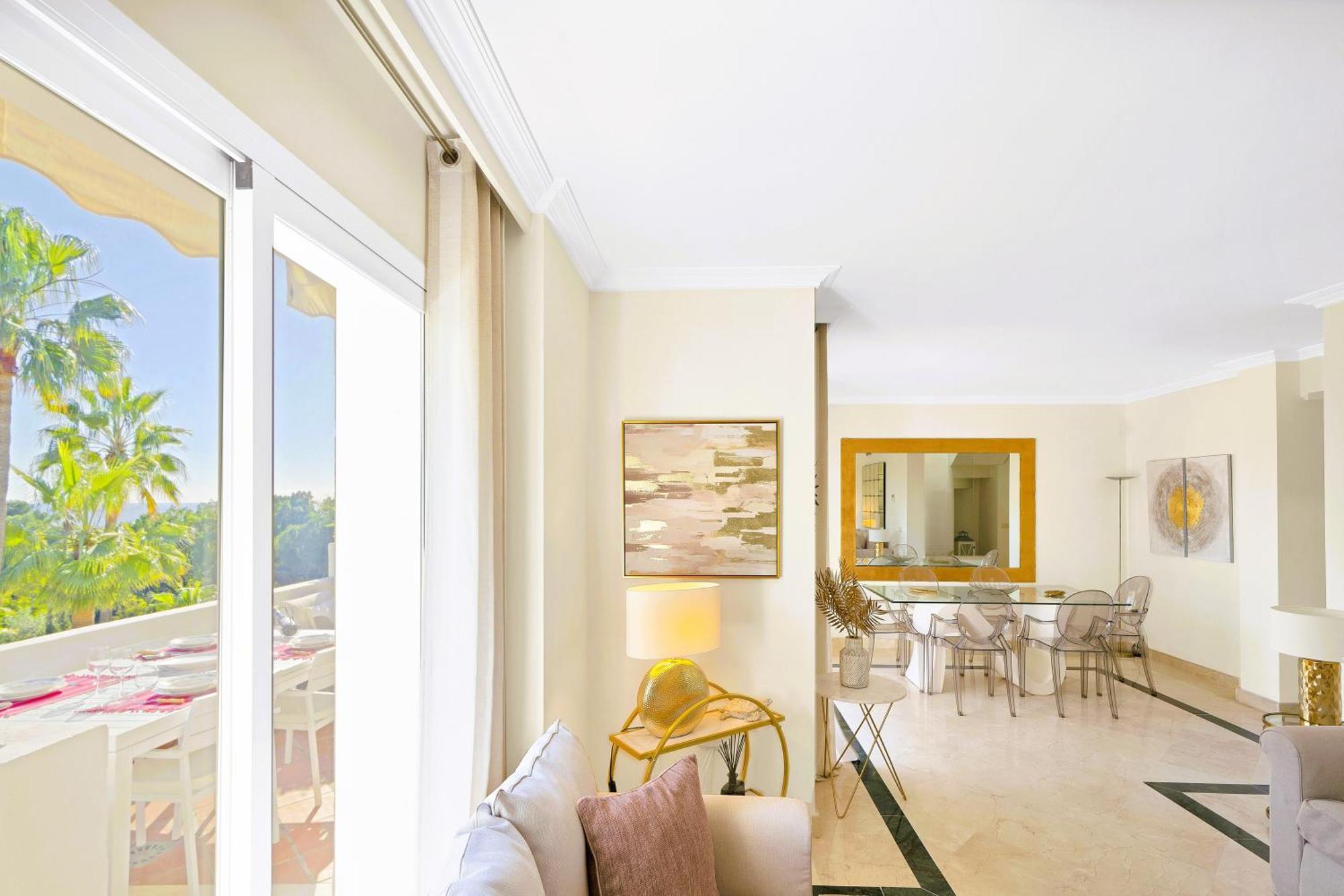 Luxury Penthouse With Sea Views In Marbella Golden Mile, Puente Romano Area Bagian luar foto