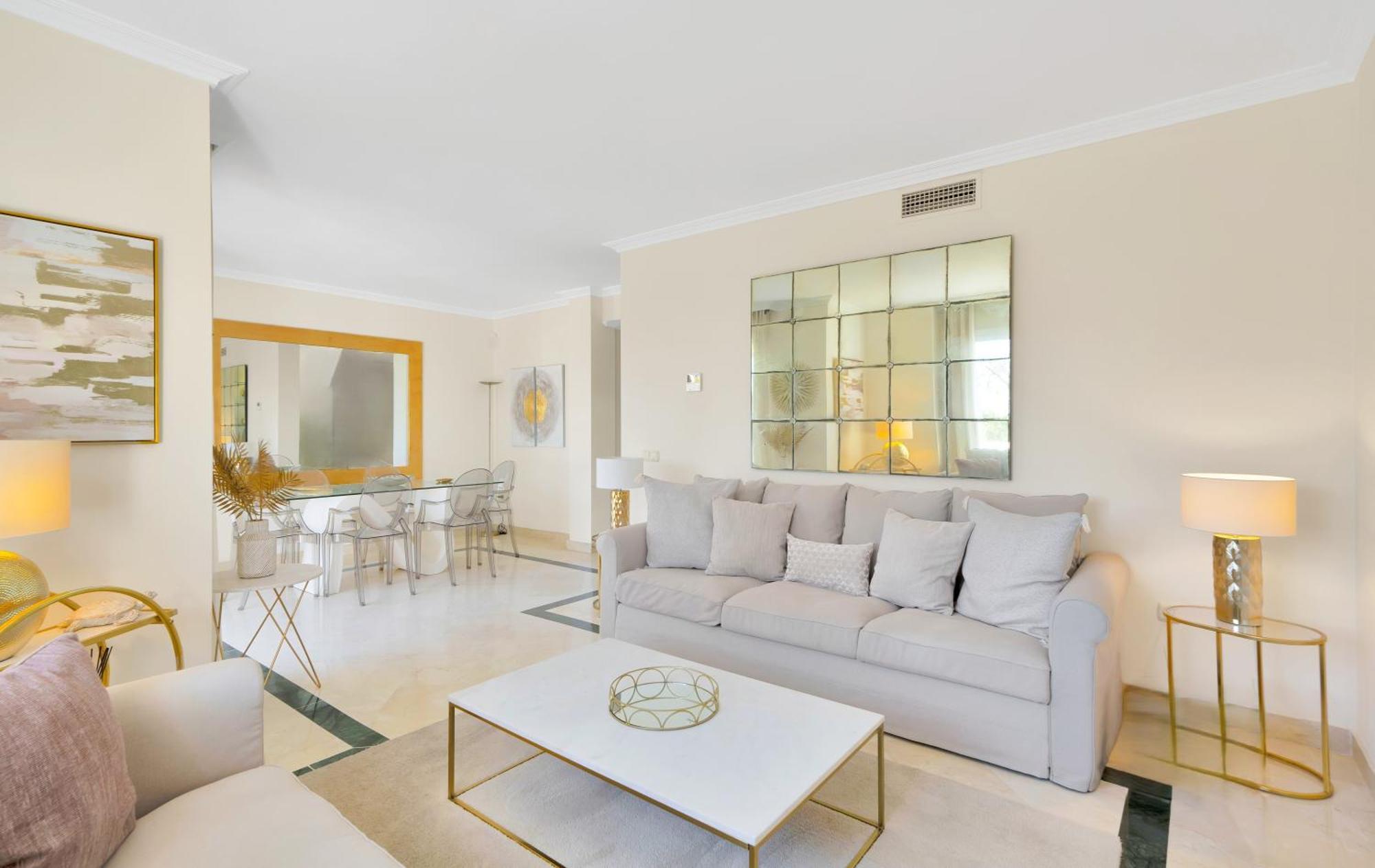 Luxury Penthouse With Sea Views In Marbella Golden Mile, Puente Romano Area Bagian luar foto